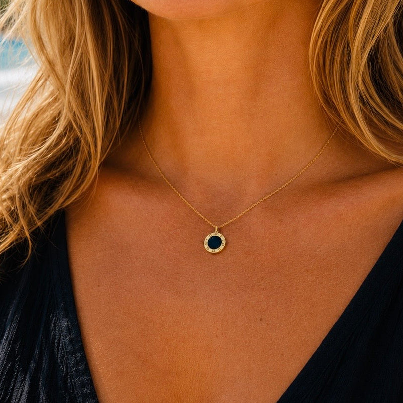 Noir Halo Necklace