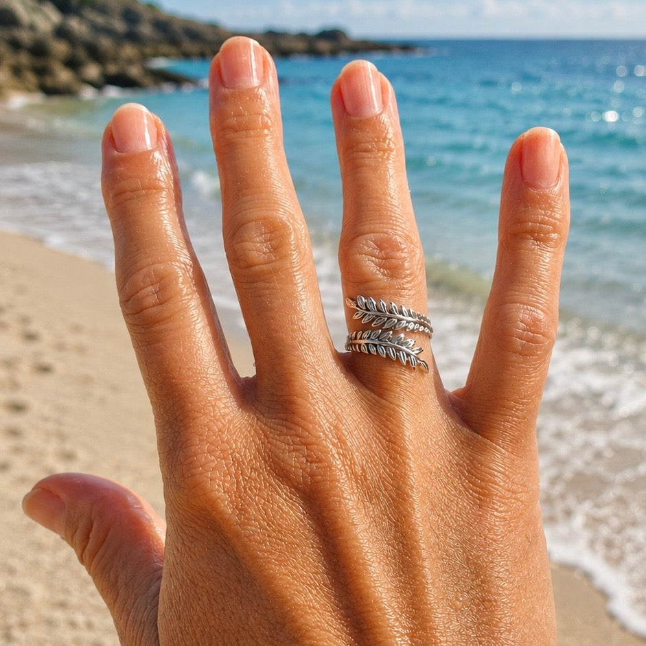 Silver Leaf Ring