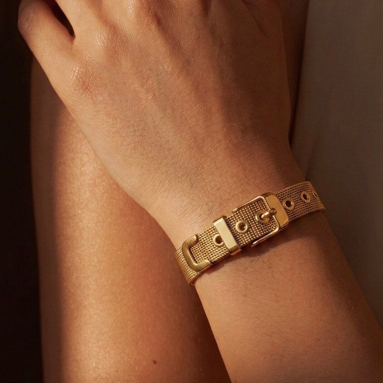 Golden Buckle Bracelet